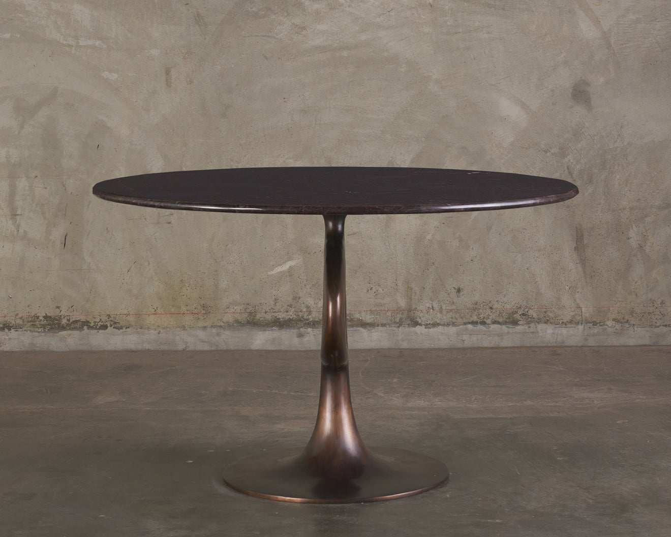 OP ROUND TABLE WITH GRANITE TOP